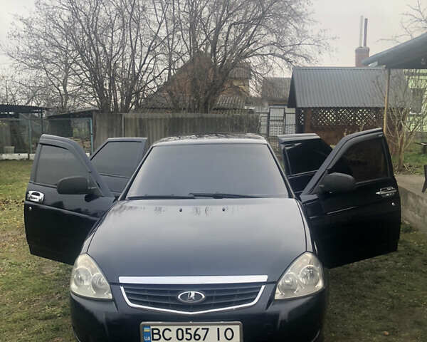 Черный ВАЗ 2170 Priora, объемом двигателя 1.6 л и пробегом 211 тыс. км за 2800 $, фото 1 на Automoto.ua