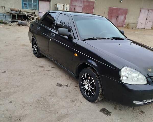 Чорний ВАЗ 2170 Priora, об'ємом двигуна 1.6 л та пробігом 172 тис. км за 3800 $, фото 1 на Automoto.ua