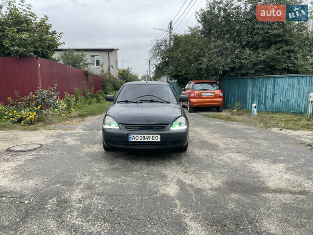 Черный ВАЗ 2170 Priora, объемом двигателя 1.6 л и пробегом 200 тыс. км за 1999 $, фото 1 на Automoto.ua