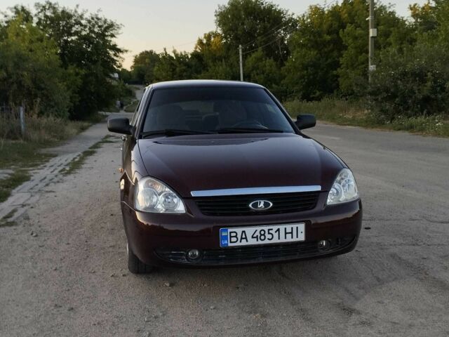 Червоний ВАЗ 2170 Priora, об'ємом двигуна 1.6 л та пробігом 312 тис. км за 2700 $, фото 1 на Automoto.ua