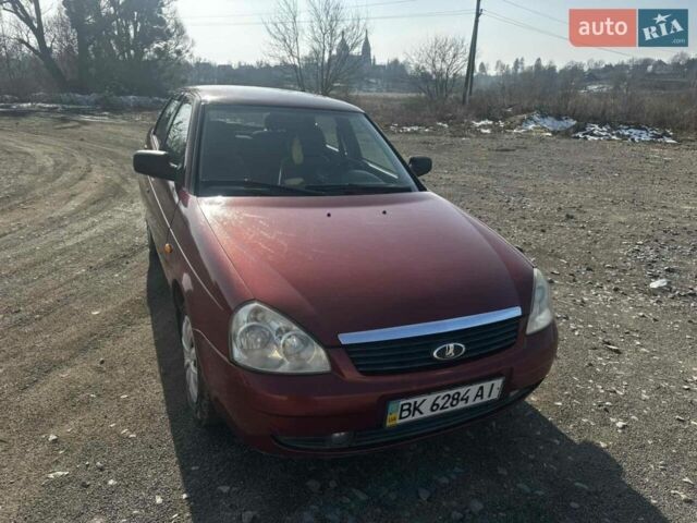 Червоний ВАЗ 2170 Priora, об'ємом двигуна 1.6 л та пробігом 186 тис. км за 2600 $, фото 1 на Automoto.ua