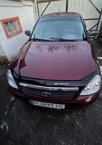Червоний ВАЗ 2170 Priora, об'ємом двигуна 1.6 л та пробігом 193 тис. км за 1600 $, фото 1 на Automoto.ua