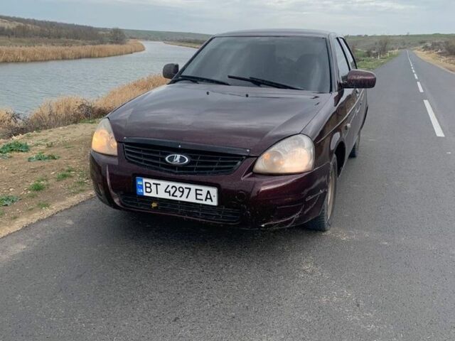 Красный ВАЗ 2170 Priora, объемом двигателя 1.6 л и пробегом 3 тыс. км за 1776 $, фото 1 на Automoto.ua