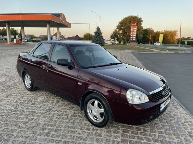 Червоний ВАЗ 2170 Priora, об'ємом двигуна 1.6 л та пробігом 159 тис. км за 2801 $, фото 1 на Automoto.ua