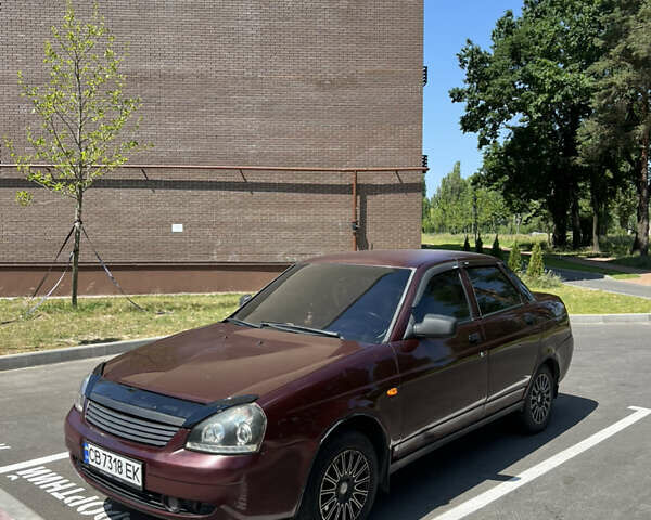 Красный ВАЗ 2170 Priora, объемом двигателя 1.6 л и пробегом 230 тыс. км за 1900 $, фото 1 на Automoto.ua