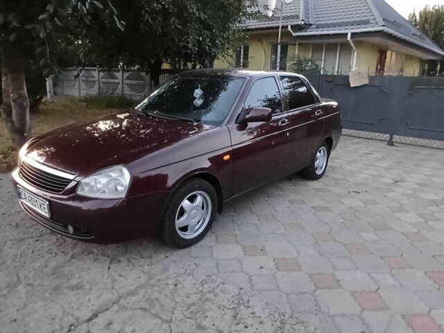 Красный ВАЗ 2170 Priora, объемом двигателя 1.6 л и пробегом 189 тыс. км за 3100 $, фото 1 на Automoto.ua