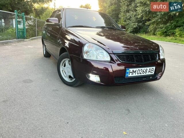 Красный ВАЗ 2170 Priora, объемом двигателя 1.6 л и пробегом 128 тыс. км за 3400 $, фото 1 на Automoto.ua