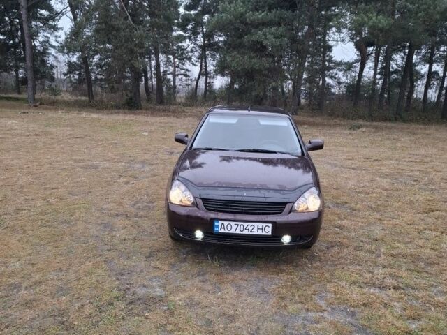 Червоний ВАЗ 2170 Priora, об'ємом двигуна 1.6 л та пробігом 130 тис. км за 1500 $, фото 1 на Automoto.ua