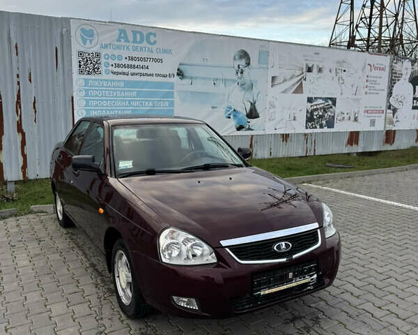 Красный ВАЗ 2170 Priora, объемом двигателя 1.6 л и пробегом 59 тыс. км за 2800 $, фото 1 на Automoto.ua