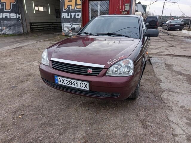Красный ВАЗ 2170 Priora, объемом двигателя 1.6 л и пробегом 160 тыс. км за 4200 $, фото 1 на Automoto.ua