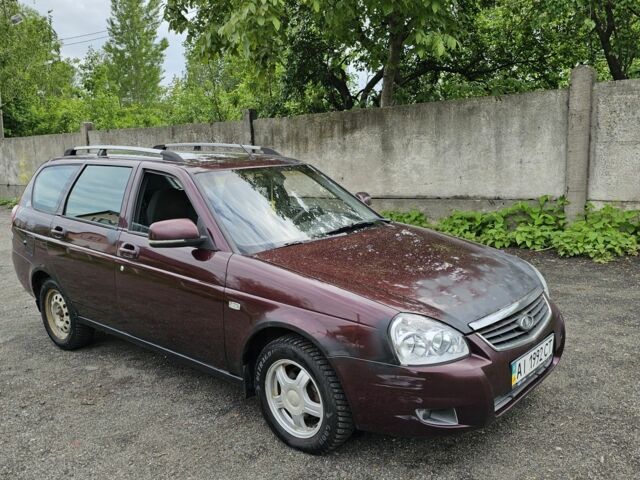 Червоний ВАЗ 2170 Priora, об'ємом двигуна 1.6 л та пробігом 210 тис. км за 1600 $, фото 1 на Automoto.ua