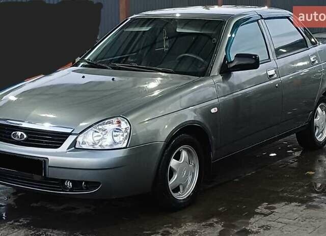 ВАЗ 2170 Priora, объемом двигателя 1.6 л и пробегом 166 тыс. км за 2650 $, фото 1 на Automoto.ua