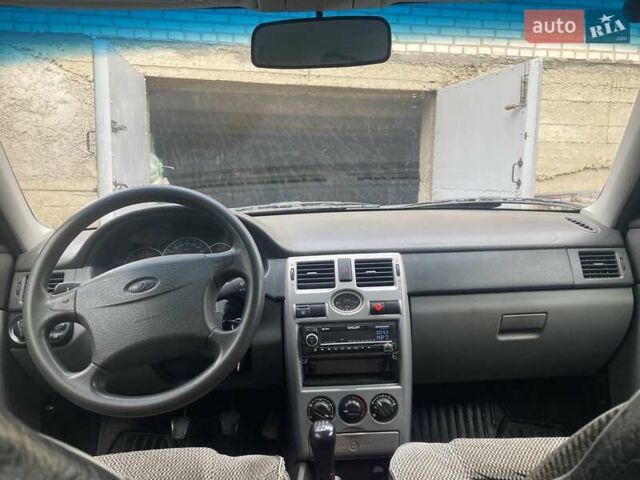ВАЗ 2170 Priora, объемом двигателя 1.6 л и пробегом 120 тыс. км за 1400 $, фото 1 на Automoto.ua
