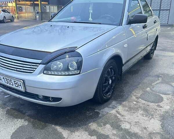 ВАЗ 2170 Priora, объемом двигателя 1.6 л и пробегом 195 тыс. км за 2600 $, фото 1 на Automoto.ua
