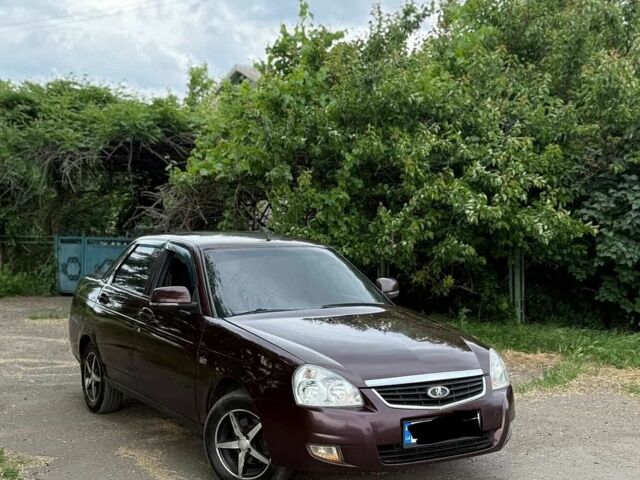 ВАЗ 2170 Priora, объемом двигателя 1.6 л и пробегом 200 тыс. км за 3650 $, фото 1 на Automoto.ua