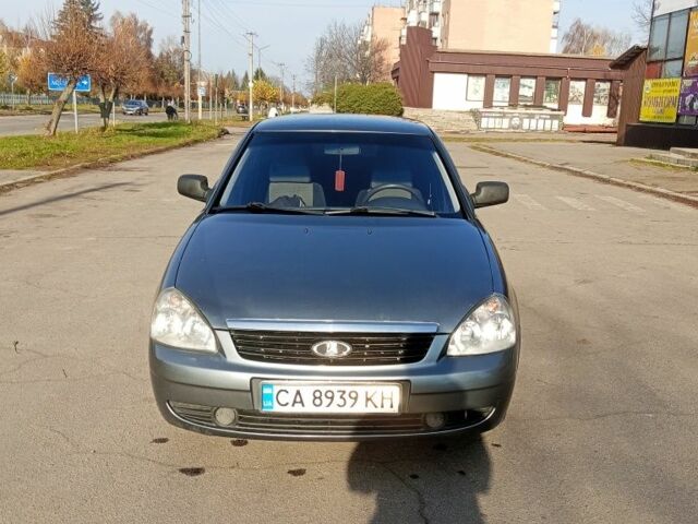 Сірий ВАЗ 2170 Priora, об'ємом двигуна 1.6 л та пробігом 240 тис. км за 2900 $, фото 1 на Automoto.ua