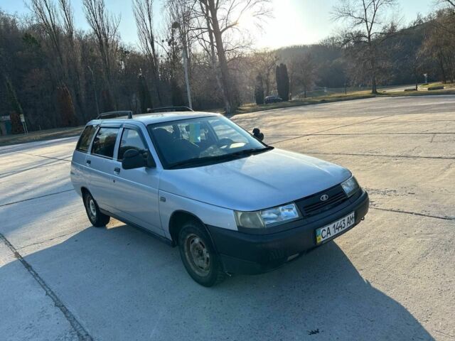 Сірий ВАЗ 2170 Priora, об'ємом двигуна 1.6 л та пробігом 1000 тис. км за 1908 $, фото 1 на Automoto.ua