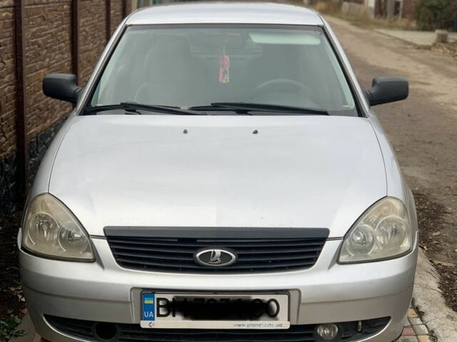 Серый ВАЗ 2170 Priora, объемом двигателя 0 л и пробегом 200 тыс. км за 2000 $, фото 1 на Automoto.ua