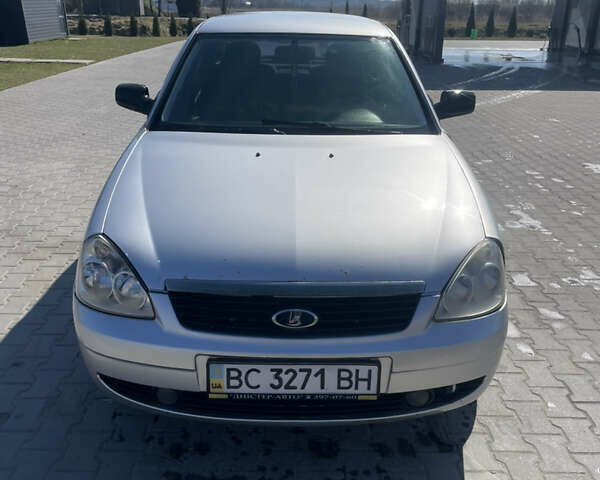 Серый ВАЗ 2170 Priora, объемом двигателя 1.6 л и пробегом 196 тыс. км за 1500 $, фото 1 на Automoto.ua
