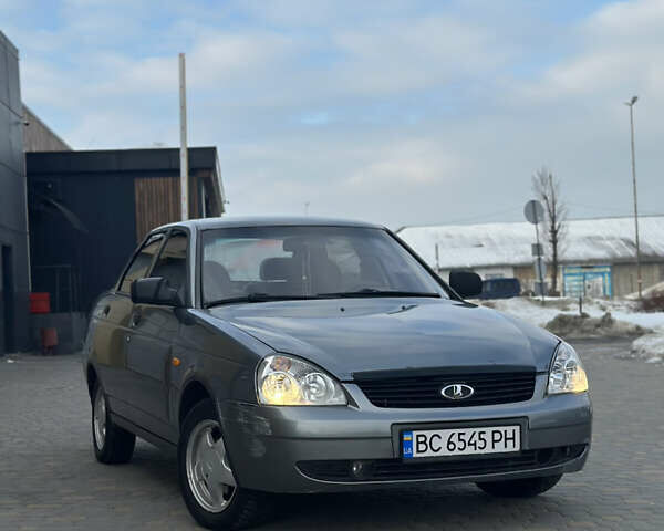 Сірий ВАЗ 2170 Priora, об'ємом двигуна 1.6 л та пробігом 222 тис. км за 1549 $, фото 1 на Automoto.ua