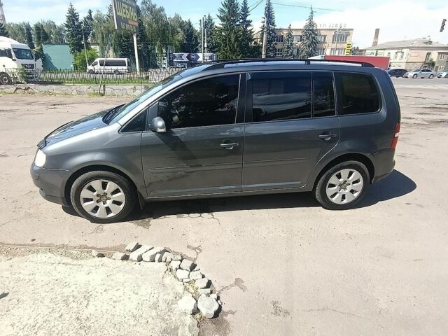 Сірий ВАЗ 2170 Priora, об'ємом двигуна 1.6 л та пробігом 250 тис. км за 1700 $, фото 1 на Automoto.ua