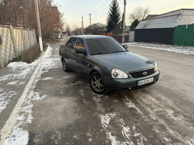 Серый ВАЗ 2170 Priora, объемом двигателя 1.6 л и пробегом 82 тыс. км за 2500 $, фото 1 на Automoto.ua