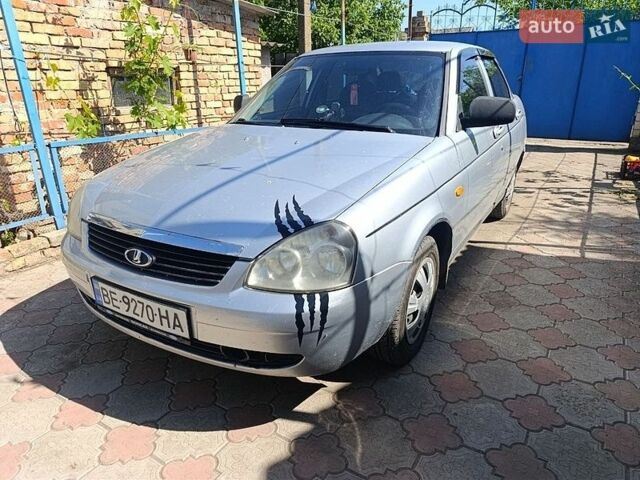 Сірий ВАЗ 2170 Priora, об'ємом двигуна 1.6 л та пробігом 200 тис. км за 2200 $, фото 1 на Automoto.ua