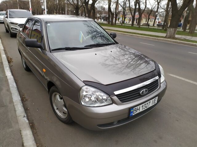Сірий ВАЗ 2170 Priora, об'ємом двигуна 1.6 л та пробігом 50 тис. км за 4000 $, фото 1 на Automoto.ua