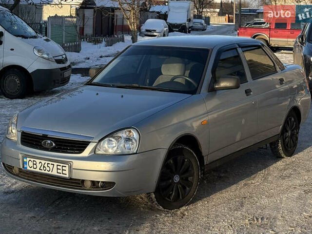 Сірий ВАЗ 2170 Priora, об'ємом двигуна 1.6 л та пробігом 176 тис. км за 1950 $, фото 1 на Automoto.ua