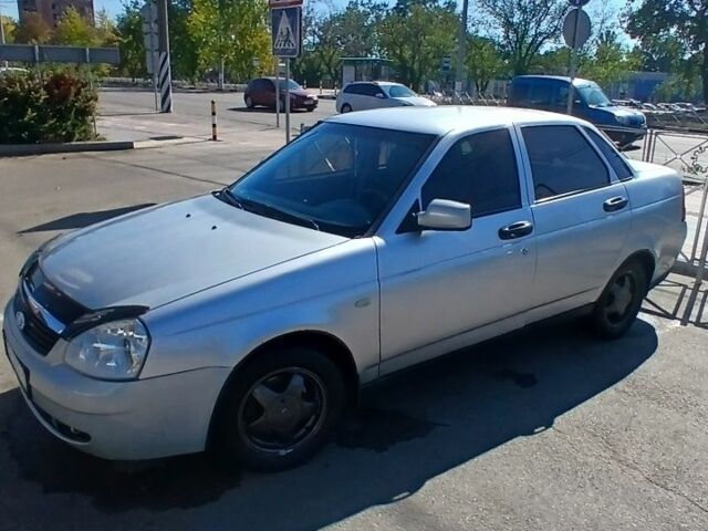 Сірий ВАЗ 2170 Priora, об'ємом двигуна 1.6 л та пробігом 164 тис. км за 1900 $, фото 1 на Automoto.ua