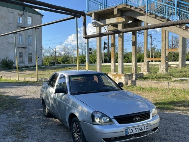 Серый ВАЗ 2170 Priora, объемом двигателя 0 л и пробегом 177 тыс. км за 1300 $, фото 1 на Automoto.ua