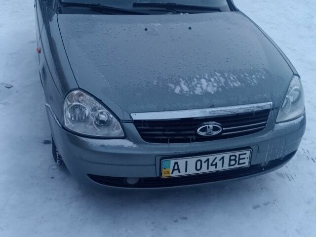 Серый ВАЗ 2170 Priora, объемом двигателя 1.6 л и пробегом 200 тыс. км за 2000 $, фото 1 на Automoto.ua