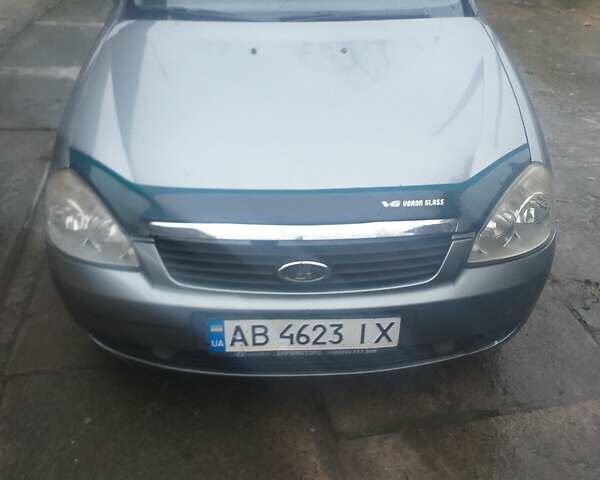 Серый ВАЗ 2170 Priora, объемом двигателя 1.6 л и пробегом 225 тыс. км за 2200 $, фото 1 на Automoto.ua