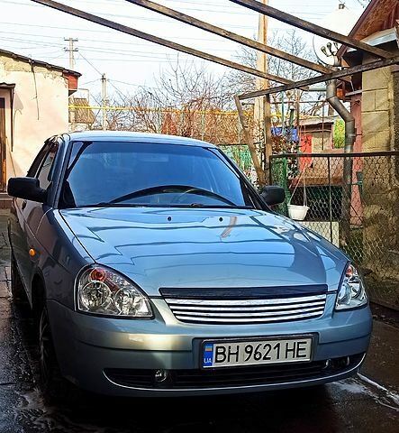 Серый ВАЗ 2170 Priora, объемом двигателя 1.6 л и пробегом 22000 тыс. км за 3100 $, фото 1 на Automoto.ua