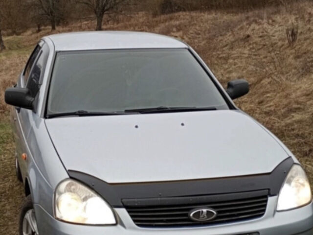 Сірий ВАЗ 2170 Priora, об'ємом двигуна 1.6 л та пробігом 220 тис. км за 2200 $, фото 1 на Automoto.ua