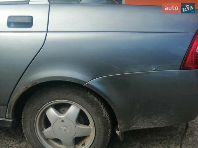 Сірий ВАЗ 2170 Priora, об'ємом двигуна 1.6 л та пробігом 186 тис. км за 1650 $, фото 1 на Automoto.ua