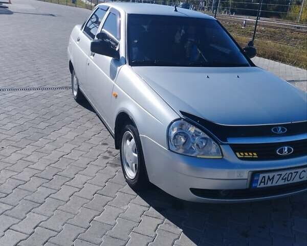 Серый ВАЗ 2170 Priora, объемом двигателя 1.6 л и пробегом 200 тыс. км за 3000 $, фото 1 на Automoto.ua