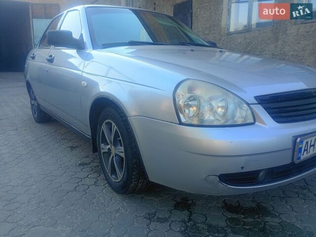 Сірий ВАЗ 2170 Priora, об'ємом двигуна 1.6 л та пробігом 160 тис. км за 3000 $, фото 1 на Automoto.ua