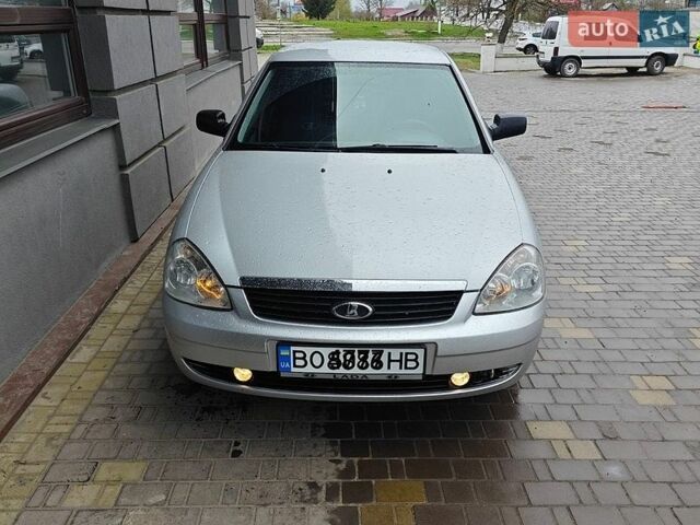 Серый ВАЗ 2170 Priora, объемом двигателя 1.6 л и пробегом 311 тыс. км за 2350 $, фото 1 на Automoto.ua