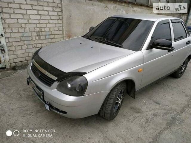 Серый ВАЗ 2170 Priora, объемом двигателя 1.6 л и пробегом 143 тыс. км за 3800 $, фото 1 на Automoto.ua
