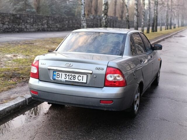 Сірий ВАЗ 2170 Priora, об'ємом двигуна 1.6 л та пробігом 267 тис. км за 1999 $, фото 1 на Automoto.ua