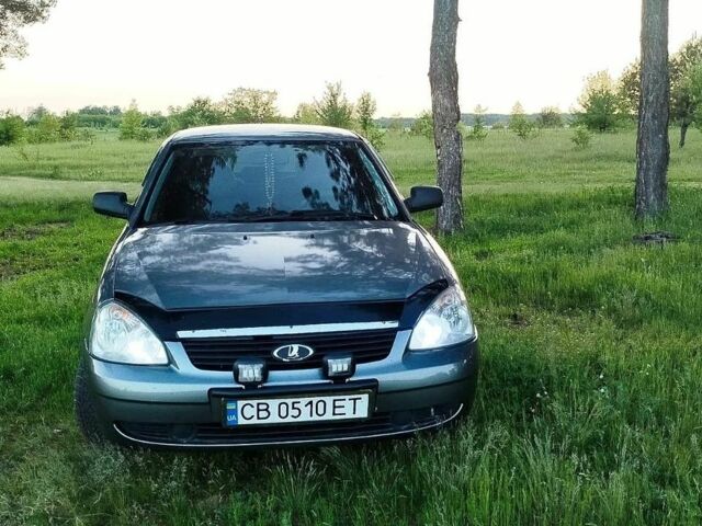 Серый ВАЗ 2170 Priora, объемом двигателя 1.6 л и пробегом 293 тыс. км за 3000 $, фото 1 на Automoto.ua