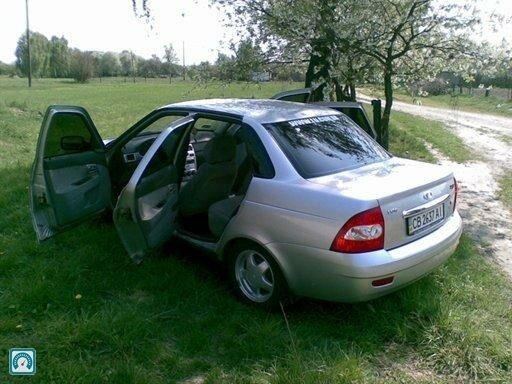 Сірий ВАЗ 2170 Priora, об'ємом двигуна 1.6 л та пробігом 100 тис. км за 4000 $, фото 1 на Automoto.ua