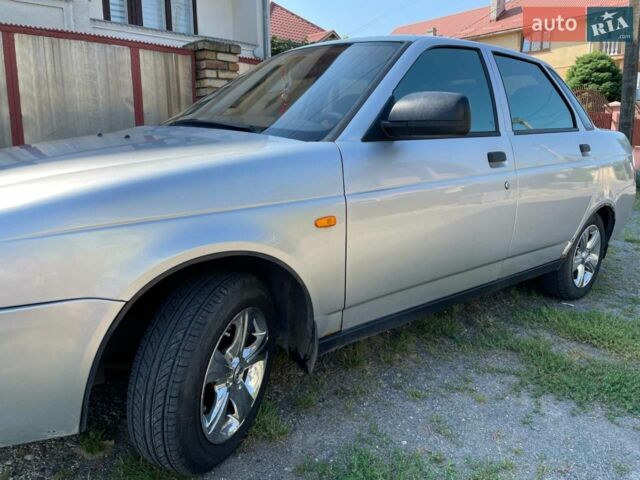 Сірий ВАЗ 2170 Priora, об'ємом двигуна 1.6 л та пробігом 193 тис. км за 2700 $, фото 1 на Automoto.ua