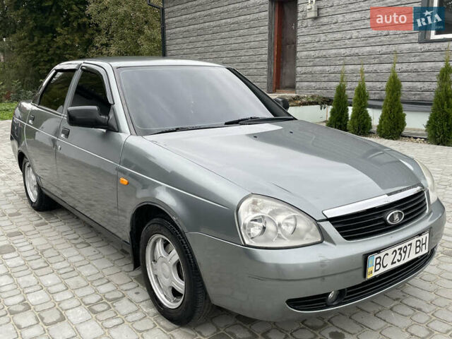 Сірий ВАЗ 2170 Priora, об'ємом двигуна 1.6 л та пробігом 149 тис. км за 2300 $, фото 1 на Automoto.ua