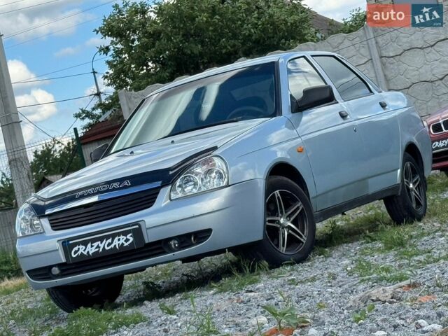 Серый ВАЗ 2170 Priora, объемом двигателя 1.6 л и пробегом 169 тыс. км за 2500 $, фото 1 на Automoto.ua