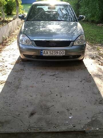 Сірий ВАЗ 2170 Priora, об'ємом двигуна 1.6 л та пробігом 122 тис. км за 2800 $, фото 1 на Automoto.ua