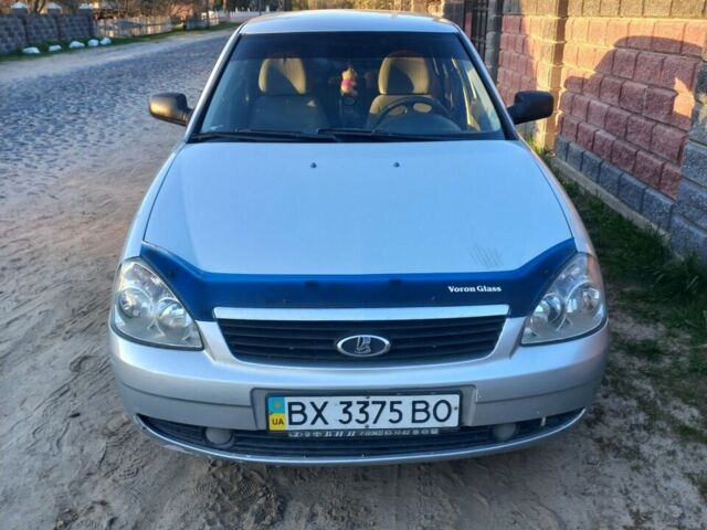 Сірий ВАЗ 2170 Priora, об'ємом двигуна 1.6 л та пробігом 143 тис. км за 1900 $, фото 1 на Automoto.ua