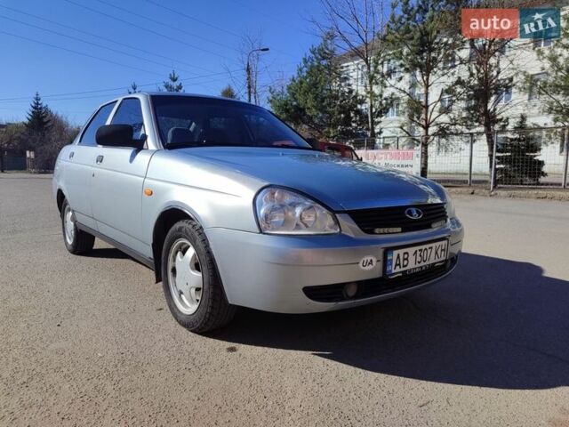 Серый ВАЗ 2170 Priora, объемом двигателя 1.6 л и пробегом 155 тыс. км за 2850 $, фото 1 на Automoto.ua