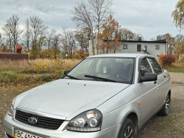 Серый ВАЗ 2170 Priora, объемом двигателя 6 л и пробегом 11 тыс. км за 1600 $, фото 1 на Automoto.ua